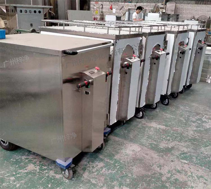 無菌物品電動(dòng)運(yùn)送車又稱為無菌物品運(yùn)送車、無菌密封下送車、無菌物品回收車。