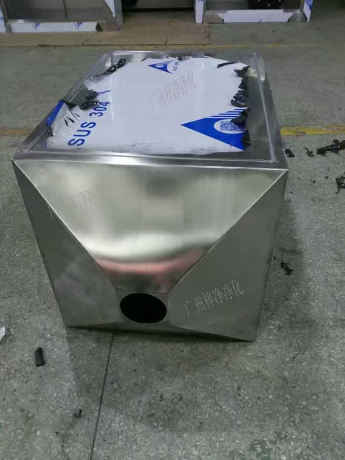 增壓新風(fēng)柜廠家建議初效過(guò)濾器，中效過(guò)濾器每季度更換一次，視實(shí)際使用情況可適當(dāng)延長(zhǎng)或縮短更換周期；